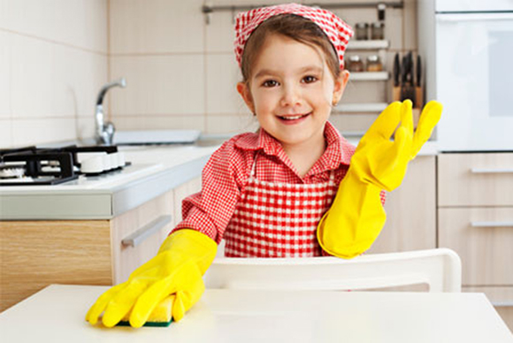 girl-doing-chores2