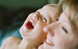 mom-and-son-laughing