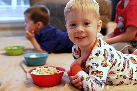 toddler-eating-popcorn1