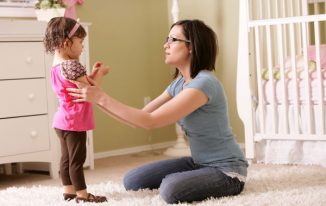 mom-talking-to-toddler-girl