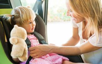stuff-animal-baby-in-car-seat