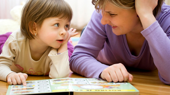 mother-and-child-reading2