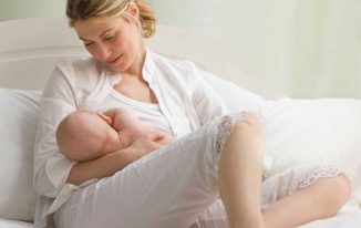 08 breastfeeding-in-public